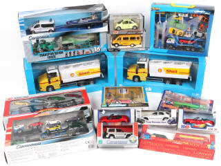 Lot 217 - DIVERS (16)