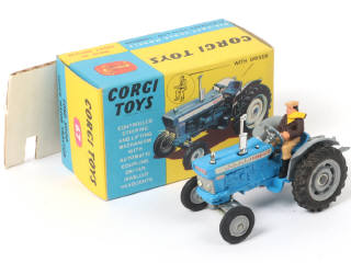 Lot 167 - CORGI TOYS (GB) (1)