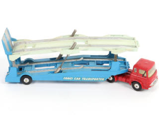 Lot 163 - CORGI TOYS (GB) (1)