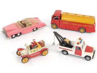 Lot 299 - DINKY TOYS (GB) (4)