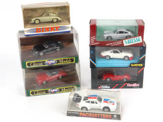 Lot 96 - DIVERS (7)