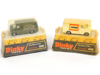 Lot 338 - DINKY TOYS (GB) (2)