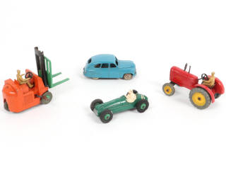 Lot 360 - DINKY TOYS (GB) (4)