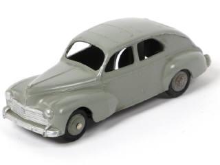 Lot 397 - DINKY TOYS (FRANCE) (1)