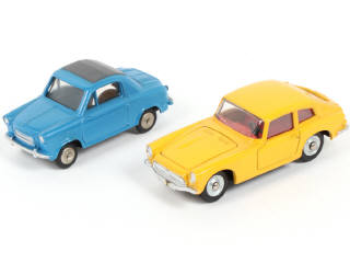 Lot 425 - DINKY TOYS (FRANCE) (2)