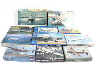Lot 31 - DIVERS (11)