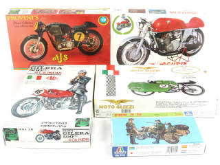 Lot 17 - DIVERS (5)