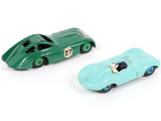 Lot 321 - DINKY TOYS (GB) (2)