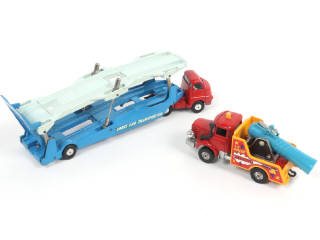 Lot 180 - CORGI TOYS (GB) (2)