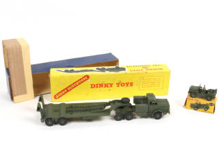 Lot 344 - DINKY TOYS (GB) (2)