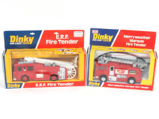 Lot 372 - DINKY TOYS (GB) (2)