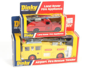 Lot 369 - DINKY TOYS (GB) (2)