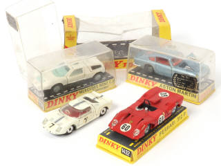 Lot 398 - DINKY TOYS (GB) (4)