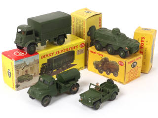 Lot 349 - DINKY TOYS (GB) (4)