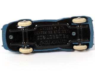 Lot 243 - DINKY TOYS (FRANCE) (1)