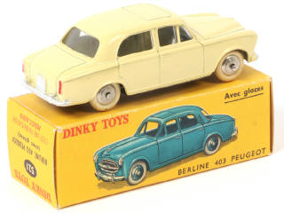 Lot 255 - DINKY TOYS (FRANCE) (1)