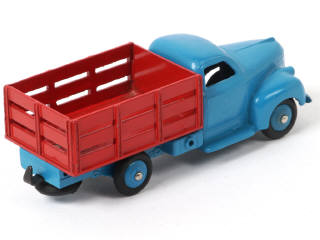 Lot 306 - DINKY TOYS (FRANCE) (1)