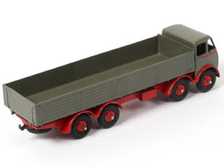 Lot 383 - DINKY TOYS (GB) (1)