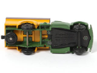 Lot 317 - DINKY TOYS (FRANCE) (1)