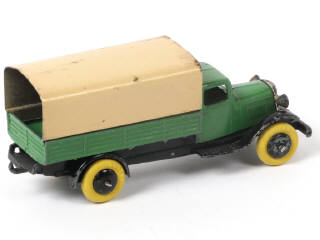 Lot 295 - DINKY TOYS (FRANCE) (1)