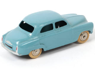 Lot 248 - DINKY TOYS (FRANCE) (1)