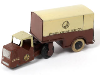 Lot 368 - DINKY TOYS (GB) (1)