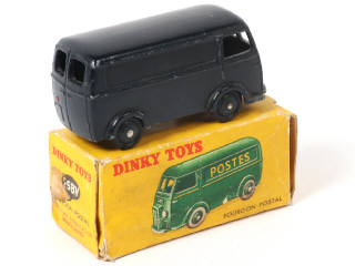 Lot 305 - DINKY TOYS (FRANCE) (1)