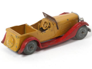 Lot 219 - DINKY TOYS (FRANCE) (1)