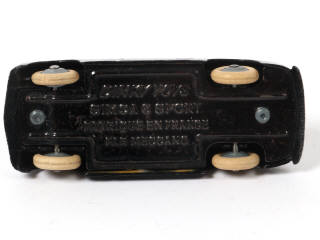 Lot 244 - DINKY TOYS (FRANCE) (1)