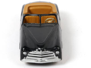 Lot 244 - DINKY TOYS (FRANCE) (1)