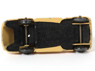 Lot 241 - DINKY TOYS (FRANCE) (1)