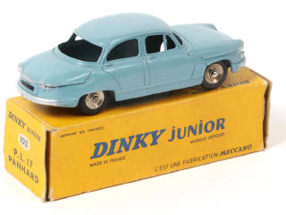 Lot 207 - DINKY TOYS (FRANCE) Série JUNIOR (1)