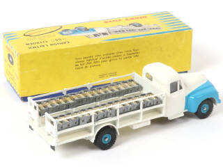 Lot 340 - DINKY TOYS (FRANCE) (1)