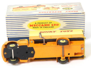 Lot 387 - DINKY TOYS (GB) (1)