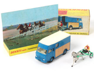 Lot 333 - DINKY TOYS (FRANCE) (1)