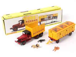 Lot 346 - DINKY TOYS (FRANCE) (1)