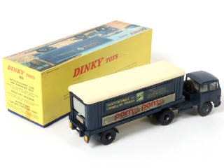 Lot 341 - DINKY TOYS (FRANCE) (1)