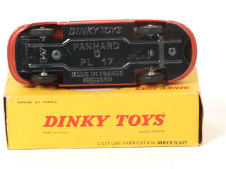 Lot 273 - DINKY TOYS (FRANCE) (1)