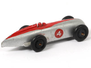 Lot 371 - DINKY TOYS (GB) (1)