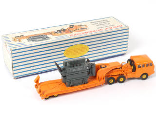 Lot 348 - DINKY TOYS (FRANCE) (1)