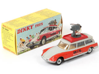 Lot 282 - DINKY TOYS (FRANCE) (1)