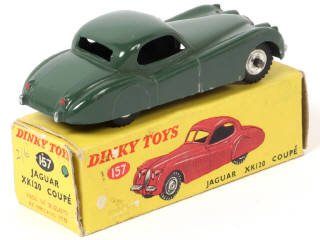 Lot 377 - DINKY TOYS (GB) (1)