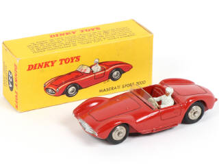 Lot 253 - DINKY TOYS (FRANCE) (1)