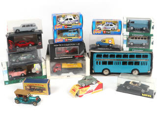 Lot 185 - DIVERS (16)