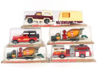 Lot 343 - MAJORETTE (FRANCE) (5)