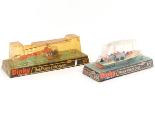 Lot 371 - DINKY TOYS (GB) (2)