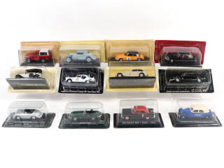 Lot 93 - DIVERS (12)
