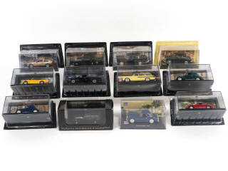 Lot 140 - DIVERS (12)