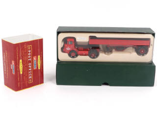 Lot 283 - CORGI TOYS (GB) (5)