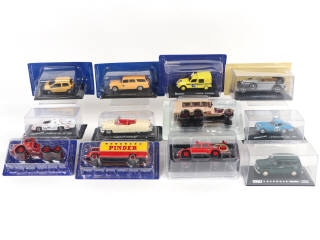 Lot 103 - DIVERS (12)